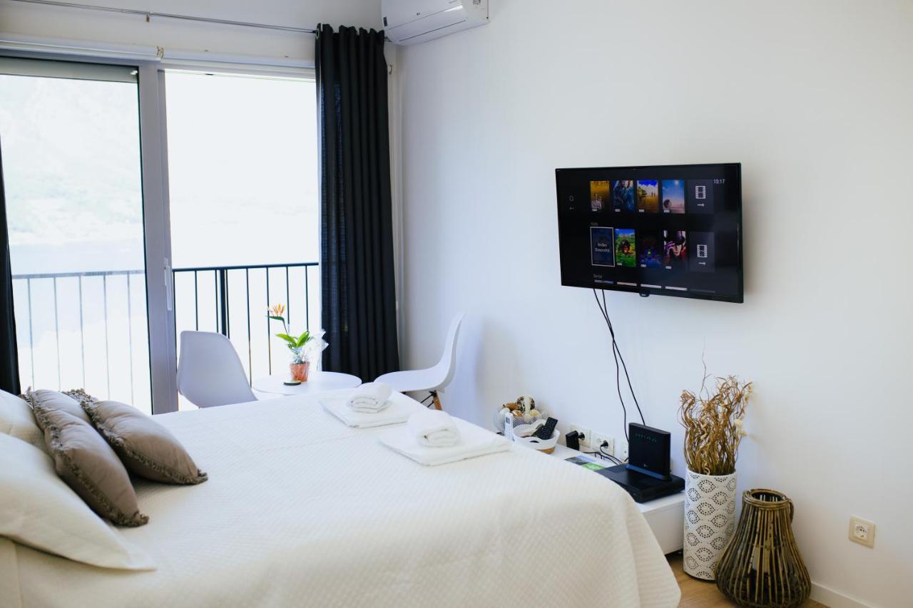 Brand New Studio With Panorama View Котор Екстериор снимка